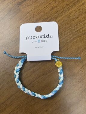 Pura Vida Blue, Aqua and White Braided Bracelet with Gold Charm, NWT